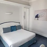 Hotel Les Nations The Originals Boutique 3*