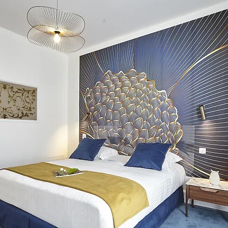 Otel Les Nations The Originals Boutique
