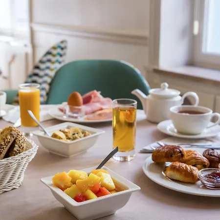 Les Nations The Originals Boutique 호텔