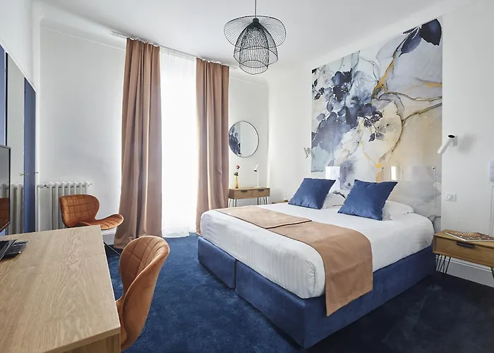 Les Nations The Originals Boutique Βισύ