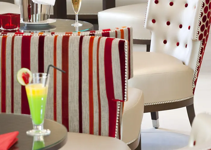 Les Nations The Originals Boutique Отель 3*